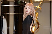 「BLACKPINKロゼ、現在の恋愛状況と“有害な”元恋人について語りながら涙」1枚目/1