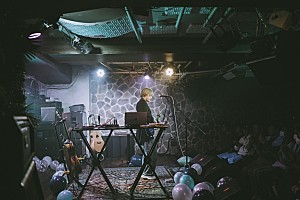 ライブレポート＞まおた「しあわせ者ですね、本当に」二十歳の誕生日に