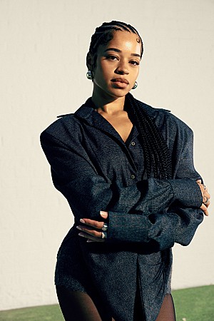 エラ・メイ「エラ・メイ、3rdアルバム『ドゥ・ユー・スティル・ラヴ・ミー』配信」