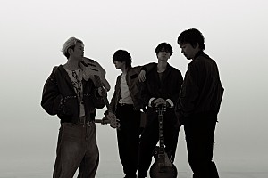 BUMP OF CHICKEN「<Archive>「HAPPY」「ゼロ」「Hello,world!」 BUMP OF CHICKEN結成30周年、Billboard JAPANが振り返るヒット史」