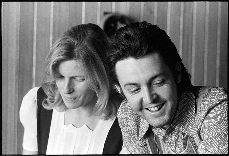 「家族こそはすべて──妻リンダの視点で新たに浮き上がるポールの人生がここに　一日限定劇場公開『ポール・マッカートニー：マン・オン・ザ・ラン』」1枚目/8