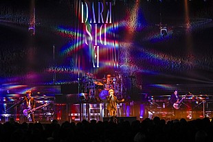 「シドの“ダークサイド”を表現したツアー【SID TOUR 2025 ～Dark side～】BD＆DVDが発売決定」