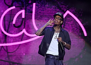 ウィズ・カリファ「ウィズ・カリファ、父の死を受け追悼メッセージを投稿」