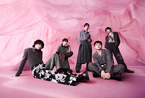 STARGLOW「STARGLOW、新ビジュアル＆ニューシングル『USOTSUKI』収録内容を公開」