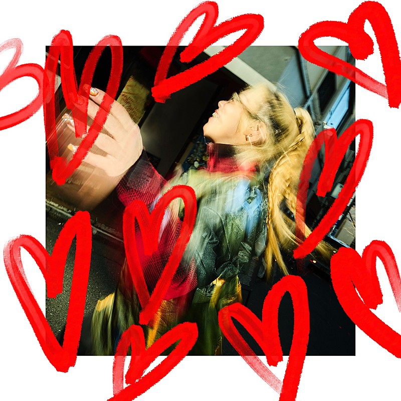 「シングル「ラッキーアイラブユー」」2枚目/3