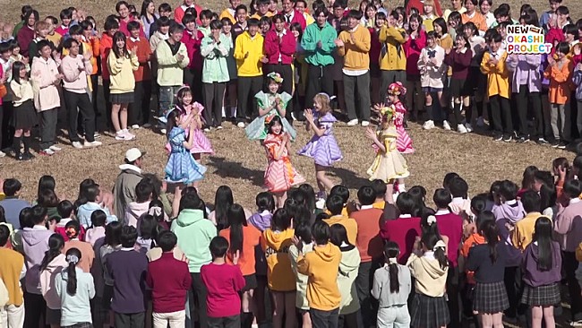 「『果汁グミ「ミックスしあうと、私たちはも～っと輝く！」篇 　＜メイキング＞』」11枚目/20