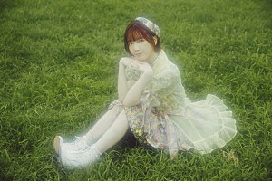 おやすみホログラム ＆ 月刊PAM / 船井美玖、宇都宮未来（ex.ザ・コインロッカーズ）による