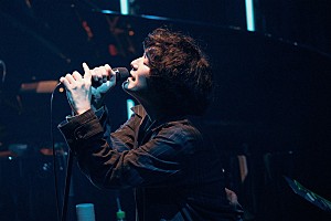 石崎ひゅーい「石崎ひゅーい、新曲「Tokyo City Lights」先行配信へ　アルバムの全曲トレーラー公開」