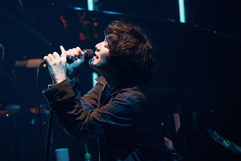 石崎ひゅーい「石崎ひゅーい、新曲「Tokyo City Lights」先行配信へ　アルバムの全曲トレーラー公開」