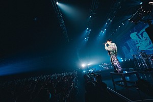 すりぃ「すりぃ、ナナヲアカリ/超学生が駆け付けたライブで10月ワンマンライブ開催を発表」