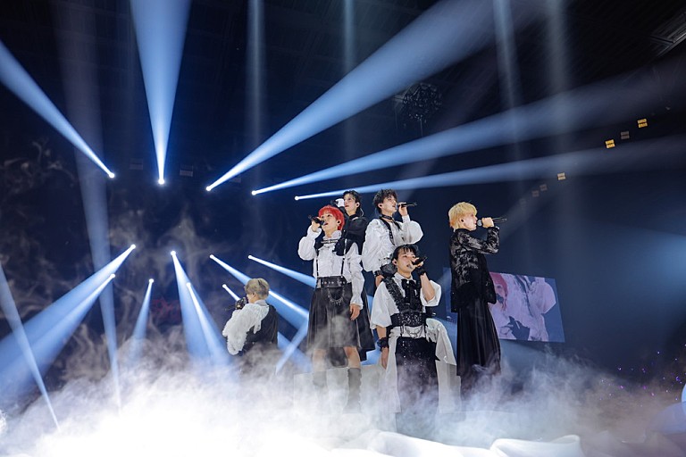 龍宮城「<ライブレポート>龍宮城 誰かになる必要なんてない――演じ、生き、“自分”であり続ける7人の覚悟を刻んだ【SHIBAI】最終公演」