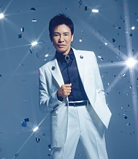 郷ひろみ、70歳の日本武道館公演「2億4千万の瞳-エキゾチック