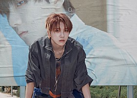 竹中雄大　フーディ　Novelbright 竹中雄大（Novelbright）×WOONHAK（BOYNEXTDOOR）、Novelbright「愛