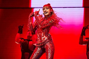 LISA「BLACKPINKリサ、米ラスベガスでレジデンシー公演開催 K-POPアーティストとして初」