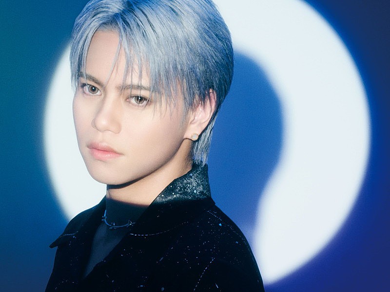 「REIKO、EP『VOICE』ジャケット＆“月”をイメージした新ビジュアル公開」1枚目/4