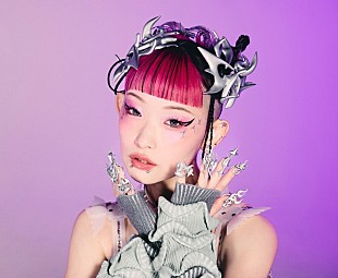 「水曜日のカンパネラ、最新アーティスト写真解禁」