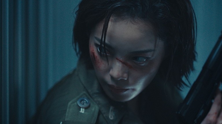 平手友梨奈「平手友梨奈、新曲「Kill or Kiss」MVでアクションに挑戦」