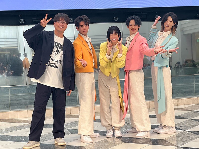 「モナキのデビュー曲MVが公開、Zeppツアー＆ファンクラブ開設も発表」1枚目/7