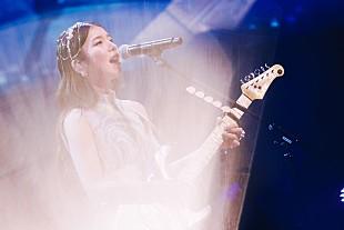 「milet、日本武道館公演ライブフィルムを一夜限り劇場上映」