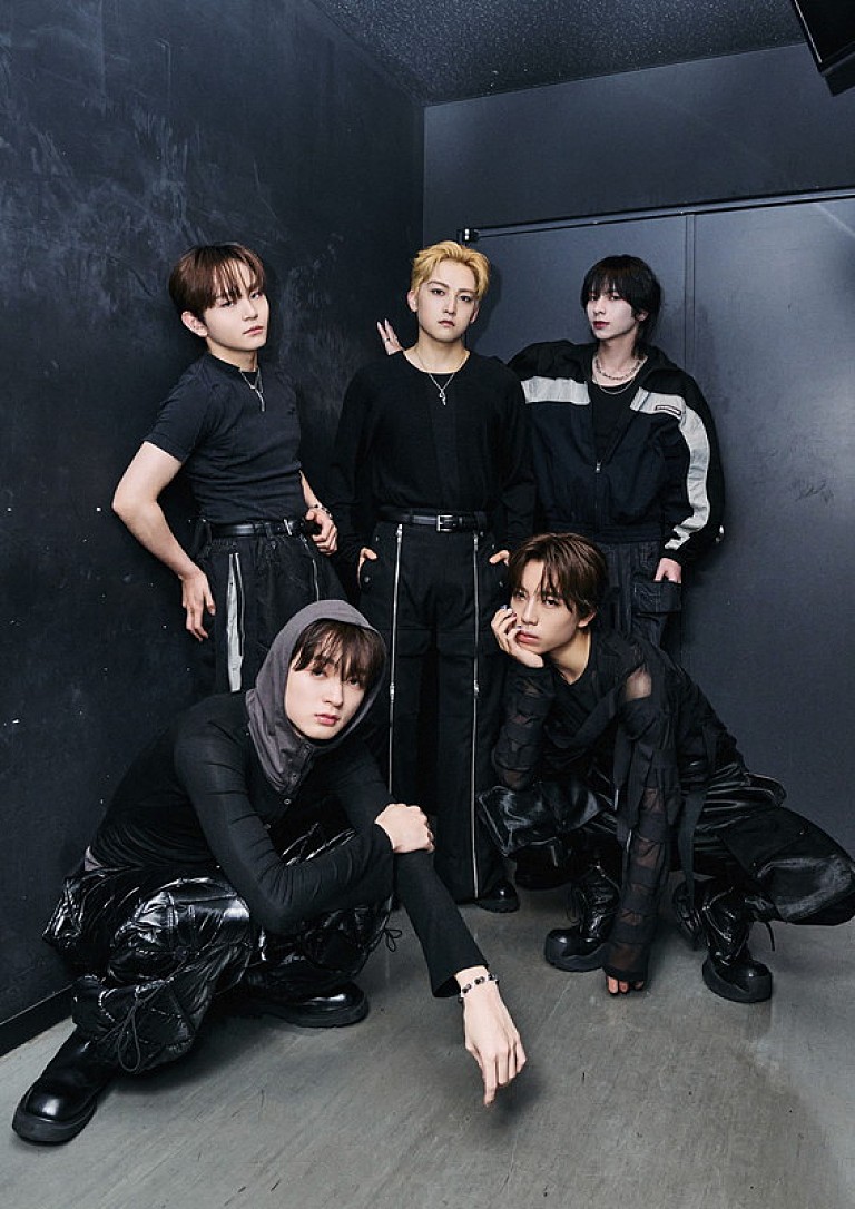 STARGLOW「STARGLOW、ファンミツアーのアリーナ追加公演を発表」