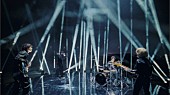 「Official髭男dism、ワンカットで「スターダスト」パフォーマンスするMV公開」1枚目/4