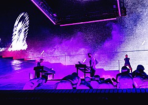 「ナイン・インチ・ネイルズｘボーイズ・ノイズ、コラボAL『ナイン・インチ・ノイズ』配信」