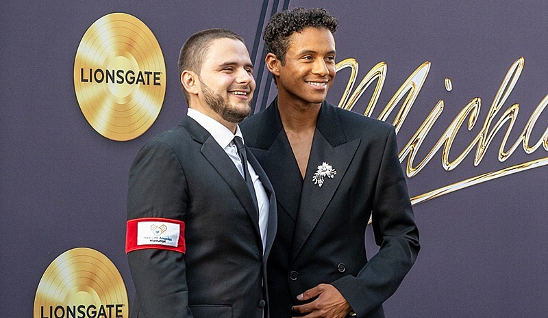 「(R), TM &amp; (C) 2026 Lions Gate Entertainment Inc. All Rights Reserved.」2枚目/8