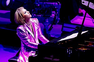 YOSHIKI「YOSHIKI、4/27にドジャー・スタジアムにて米国歌を演奏　7月にはLA公演も決定」