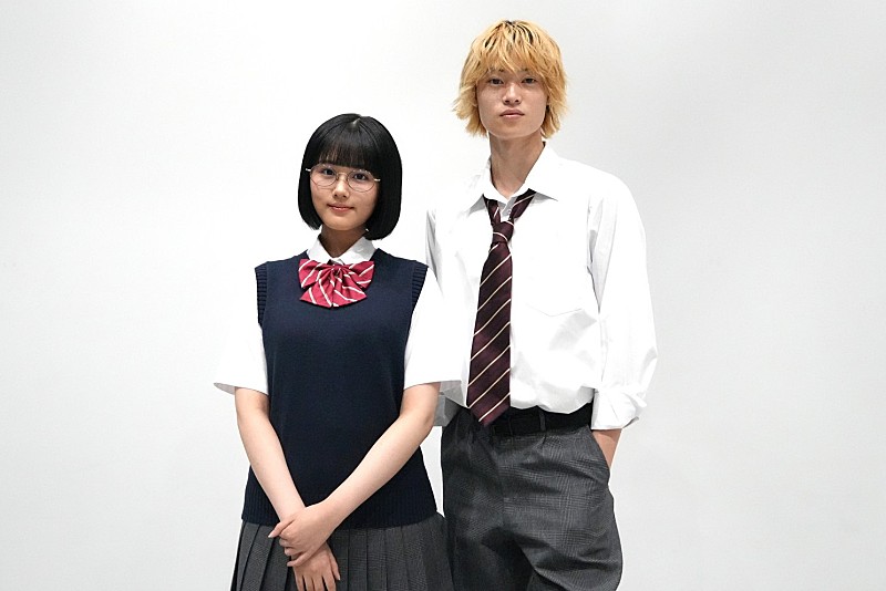 「原菜乃華、窪塚愛流は「独特のオ－ラがある方」 ドラマ「るなしい」は「信者ビジネスのバトルが見どころ」」1枚目/1