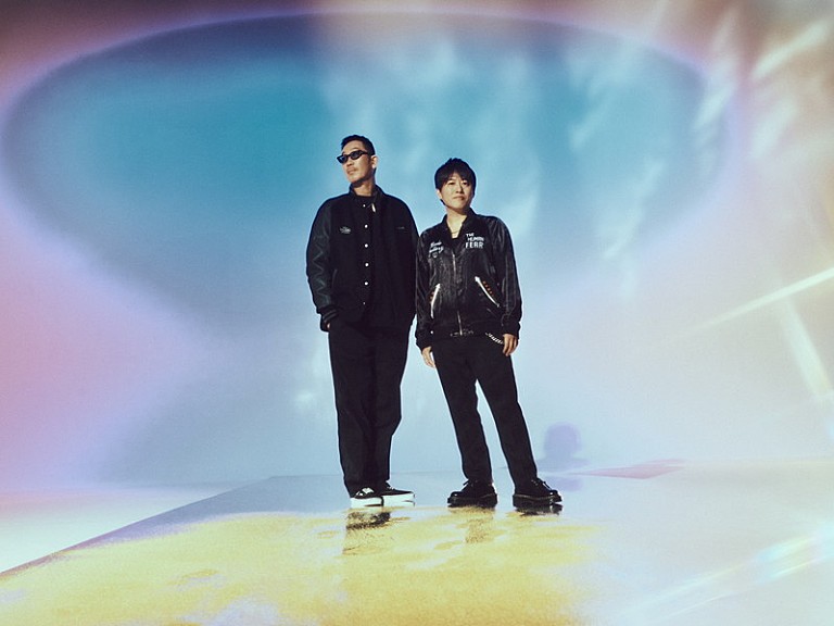 コブクロ「コブクロ、大阪・堺東への恩返しの想いを込めた『Starry Smile Story』堺東盤をCDリリース」