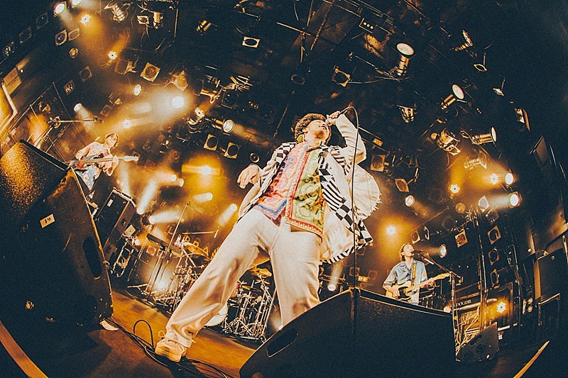 「BRADIO、インディーズ時代の全楽曲披露ライブでバンド結成15周年イヤー終幕　新アー写公開＆新ツアー発表も」1枚目/13