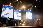 「H ZETTRIO、セトリは来場者の当日投票で決定“完全ライブ仕様”の5/5こどもの日SP公演レポート到着」1枚目/16