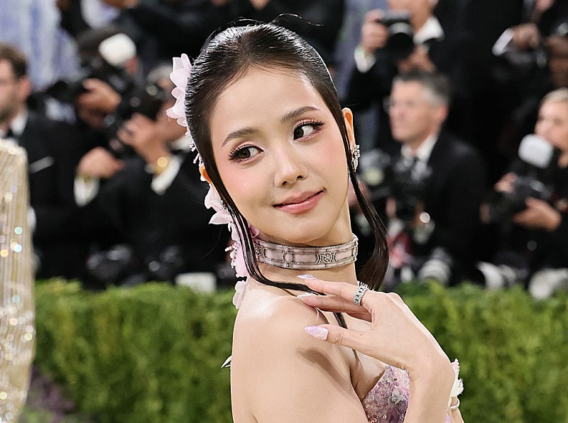 「BLACKPINKジス、ソロ・デビューALで“新たな一面”と“より幅広い音楽”を披露すると語る」1枚目/1