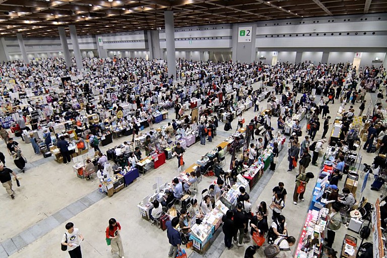 「＜イベントレポート＞過去最多18,689名が集った文学の祭典――【文学フリマ東京42】」