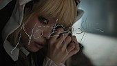 「アイナ・ジ・エンド、2つの人格を演じる「No Epilogue」MVのテーマは“エピローグを拒絶する恋”」1枚目/2