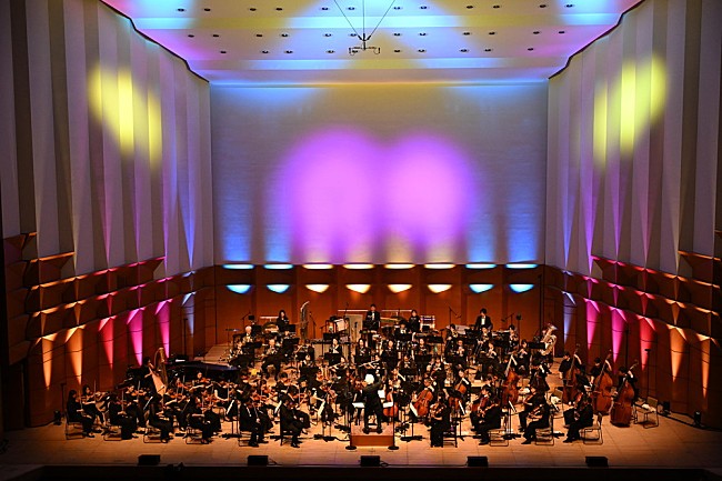 「＜ライブレポート＞オーケストラで辿る、魅力溢れるRevoの楽曲の世界【Revo's Orchestra Concert 2026】」1枚目/6