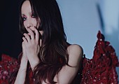 「中島美嘉、アニメ『淡島百景』ED主題歌「光」MVは光と影のコントラストで楽曲世界を体現」1枚目/2
