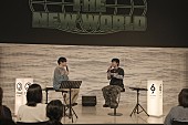 「SKY-HI×Ayumu Imazuがラジオ共演、2人の共通点も垣間見えた『DIVE TO THE NEW WORLD』公開収録のレポート到着」1枚目/4