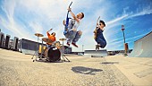 「サバシスター、新曲「君が笑うほど夢中に夏っ！」リリース＆MV公開」1枚目/3