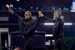 「オアシス「Wonderwall」はいかにサッカー・イングランド代表の快進撃を彩る非公式アンセムになったのか？」
