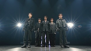 「STARGLOW、デビューショーケースより「Moonchaser」ライブ映像を公開」