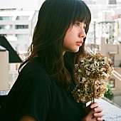 「優里「ドライフラワー」ソロアーティスト史上最速でストリーミング累計12億回再生突破 」1枚目/1