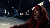 「池崎理人（INI）、オリジナル楽曲「Backseat」MVで艶やかに踊る」1枚目/7
