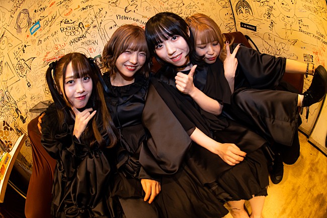「＜ライブレポート＞青春パンクアイドル・BLUEGOATS「これからどこまででも 行けるような気がするよ」Zeppワンマンへの扉を開いた夜──衝撃作『DAMN』全曲レビューも」1枚目/22