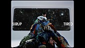 「SIRUP、ギターで「TIRED」を弾き語るワンカットMV公開」1枚目/3