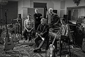 「ティーンエイジ・ファンクラブ、新曲「Day In The Sun」MV公開」1枚目/2