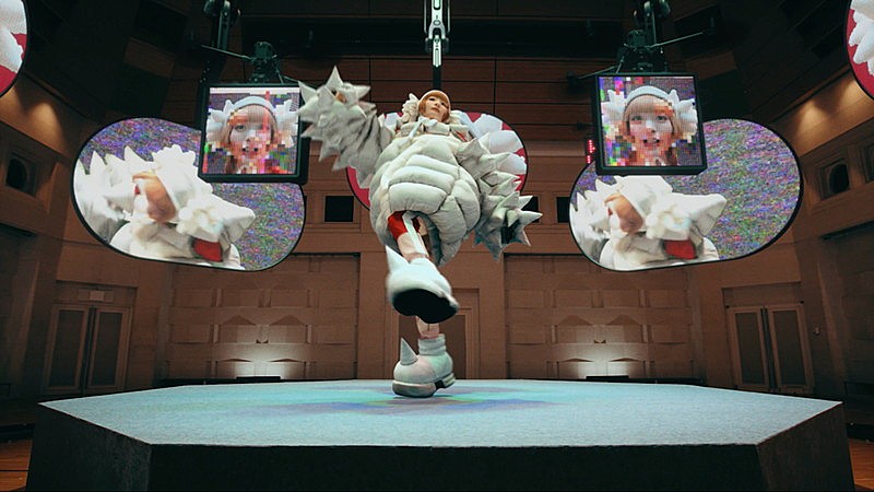 「『Kyary Pamyu Pamyu - KURU KURU HARAJUKU（きゃりーぱみゅぱみゅ-KURU KURU HARAJUKU）Official Music Video』」4枚目/7