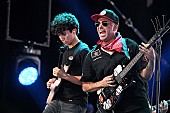 「トム・モレロ、初のソロ・ロック・アルバム完成　反ファシズム＆反レイシズム楽曲を収録」1枚目/1