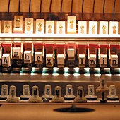 「エイフェックス・ツイン、『Drukqs』25周年記念盤が10/30発売」1枚目/2