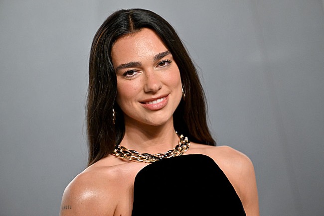 「デュア・リパ、2026年【ロンドン・リテラチャー・フェスティバル】ラインナップ発表　パティ・スミスらと対談」1枚目/1